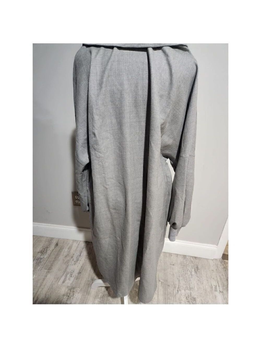 AKRIS Punto Gray Flannel Wool Dress Size 16 NWT** no belt - Picture 6 of 8